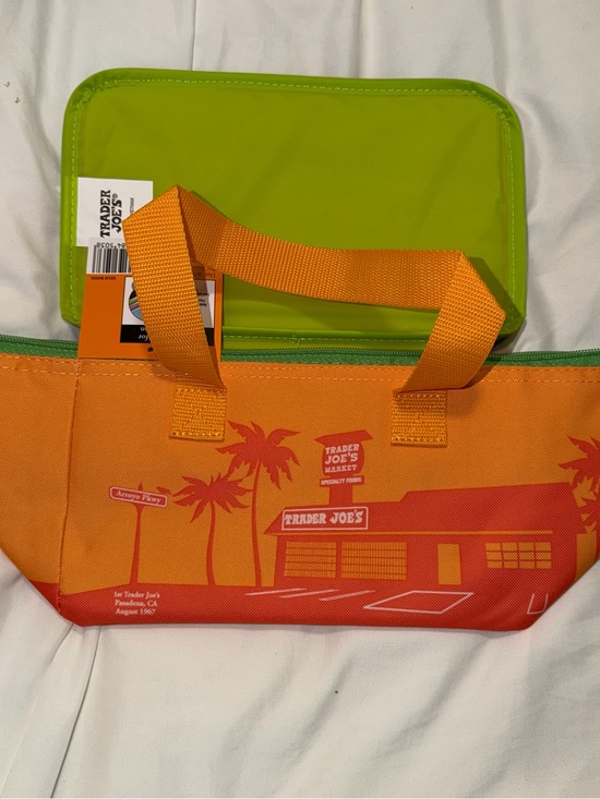 Trader Joe'S Handbags - NWT Trader Joe's Orange & Lime Mini Cooler Bag